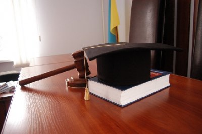 днем юриста.jpg