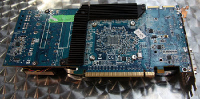 Sapphire_new_VC_cooler_CeBIT_03.jpg